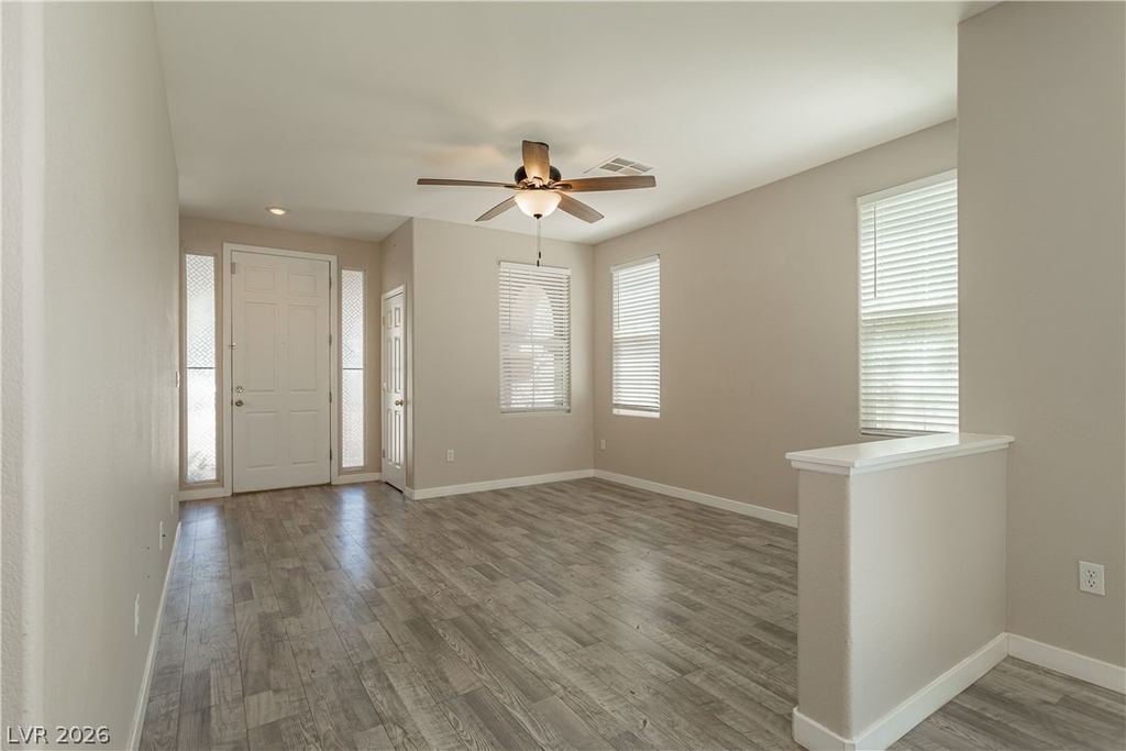8611 Splendid Leaf Court - Photo 10
