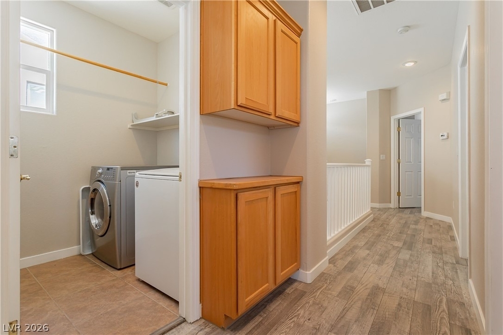 8611 Splendid Leaf Court - Photo 32