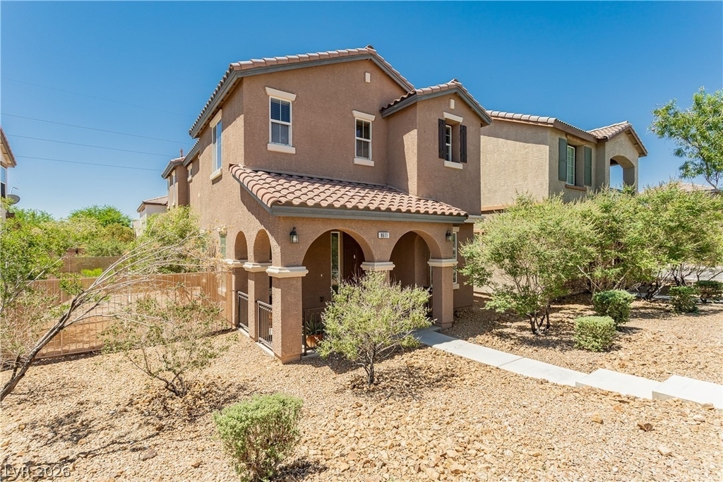 8611 Splendid Leaf Court - Photo 1