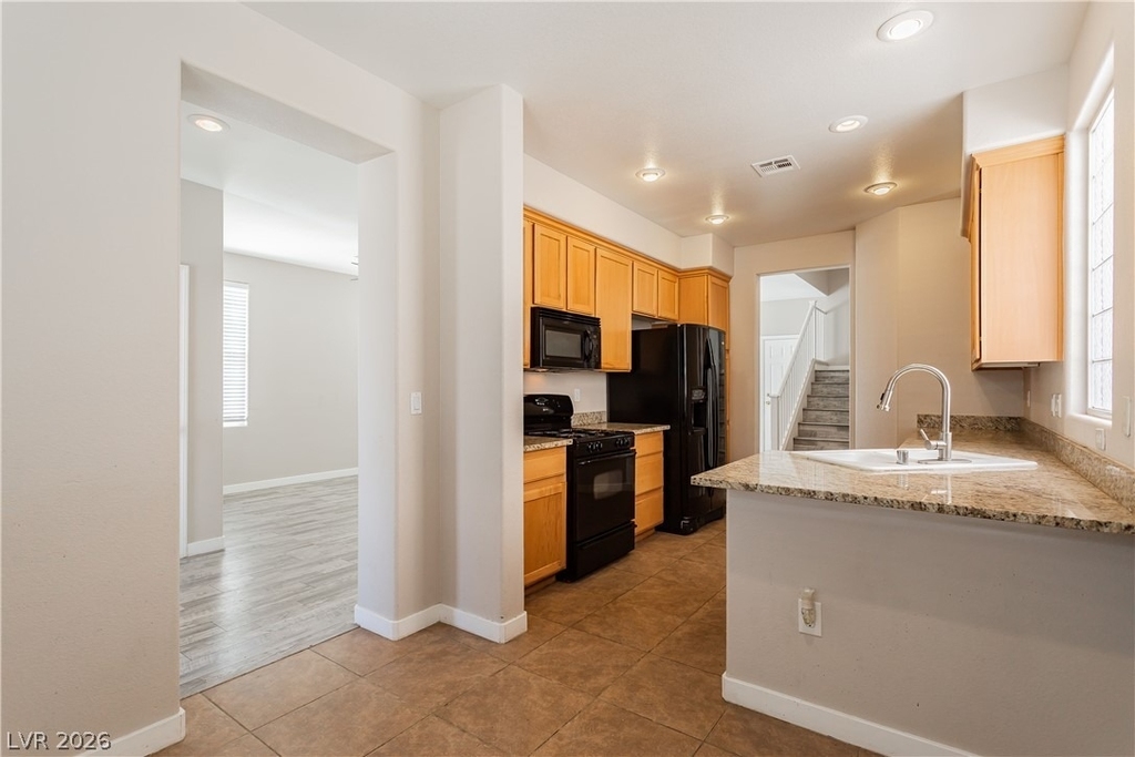 8611 Splendid Leaf Court - Photo 14
