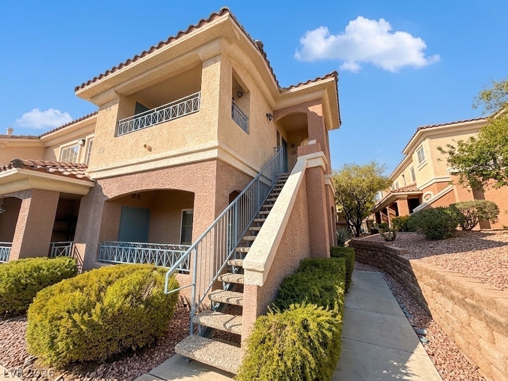 401 Pine Haven Street - Photo 0