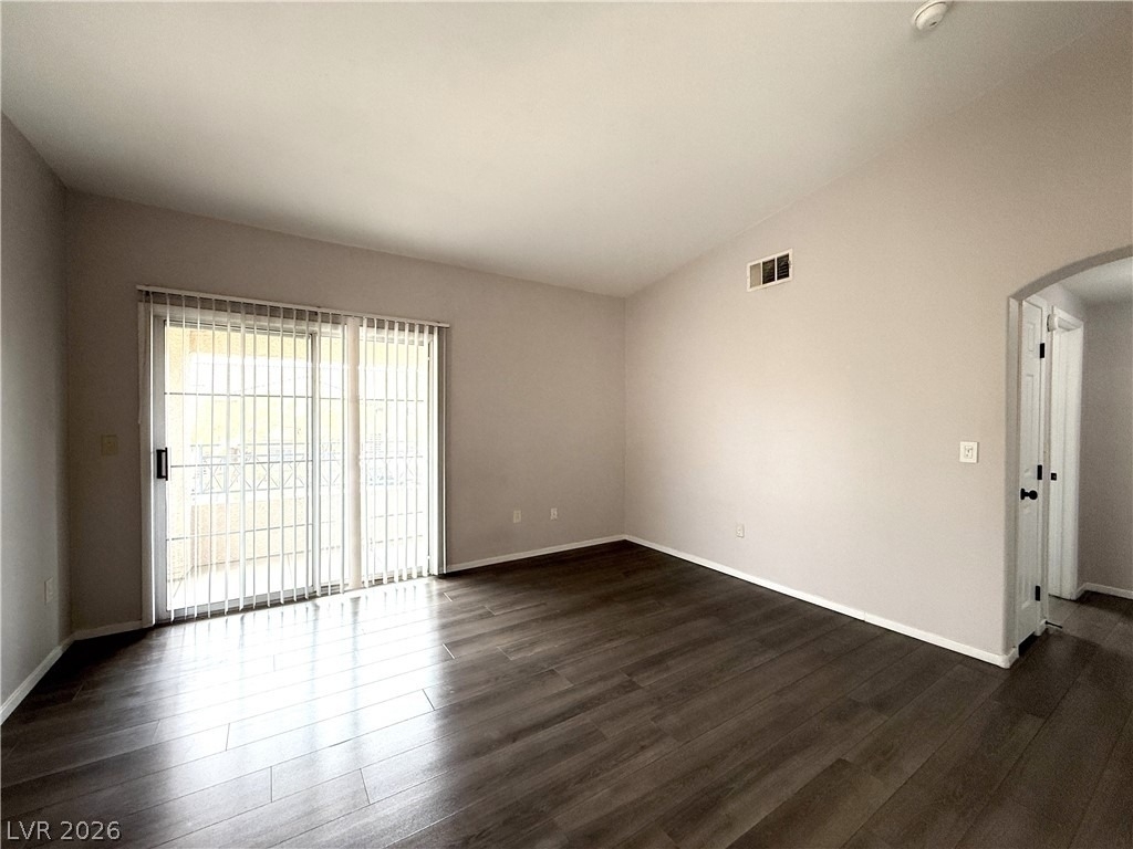 401 Pine Haven Street - Photo 4