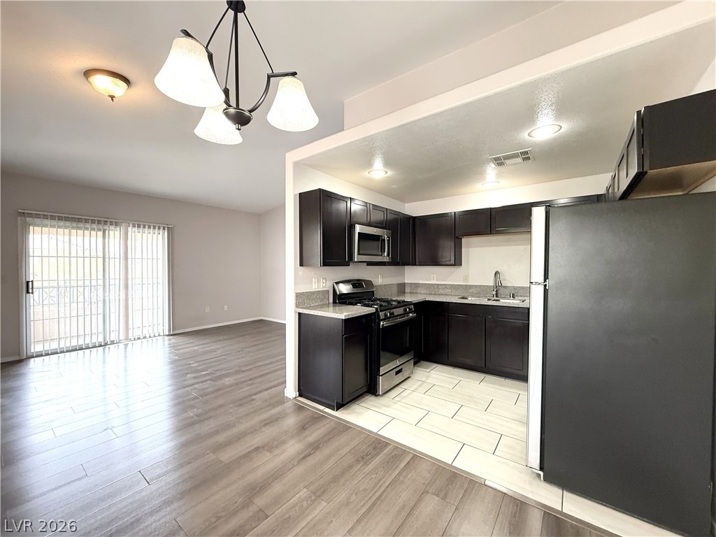 401 Pine Haven Street - Photo 6