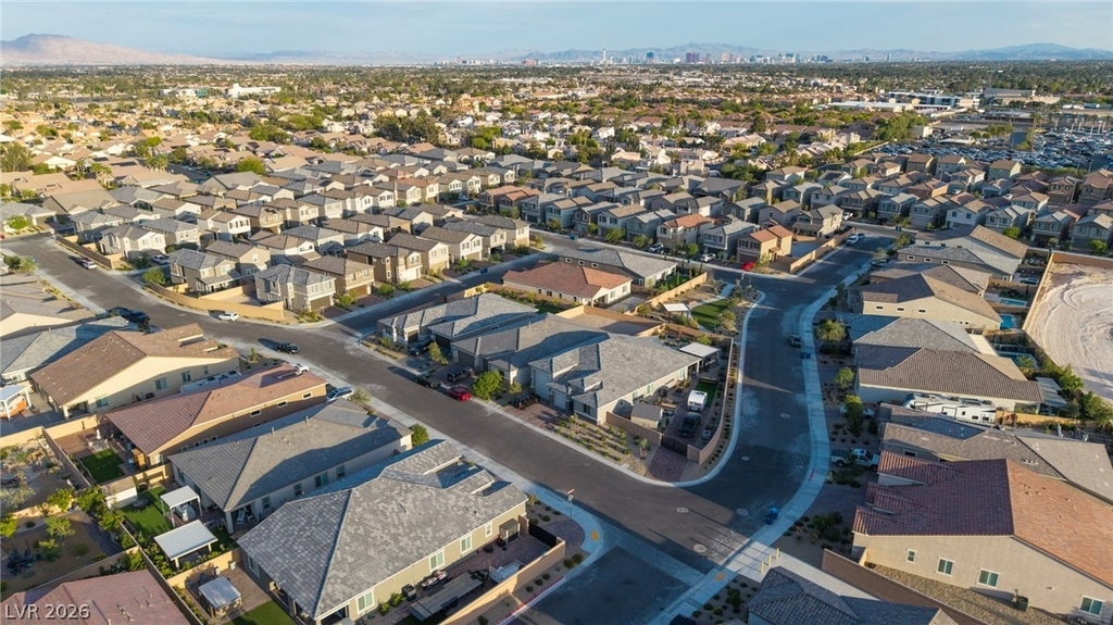 5072 Serene Skies Street - Photo 9