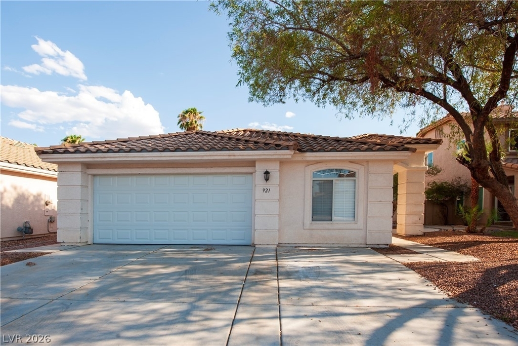 921 English Heather Drive - Photo 1