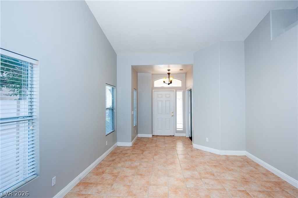 921 English Heather Drive - Photo 3