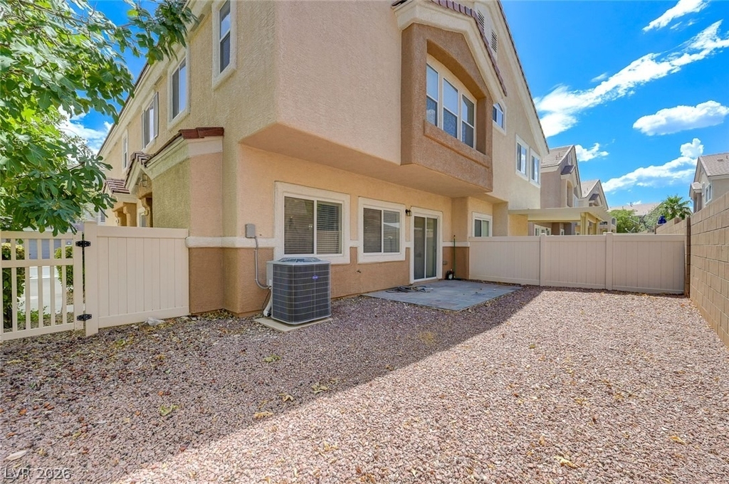 8744 Traveling Breeze Avenue - Photo 41