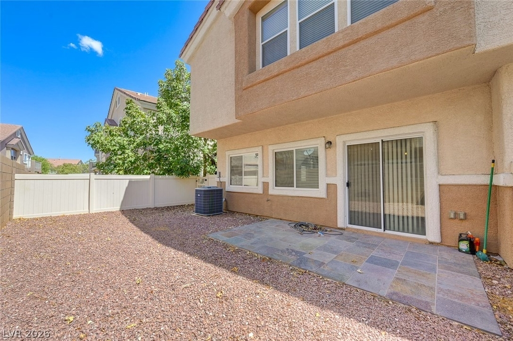 8744 Traveling Breeze Avenue - Photo 39
