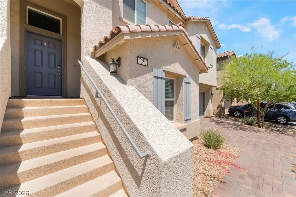 1350 Bear Brook Avenue - Photo 3