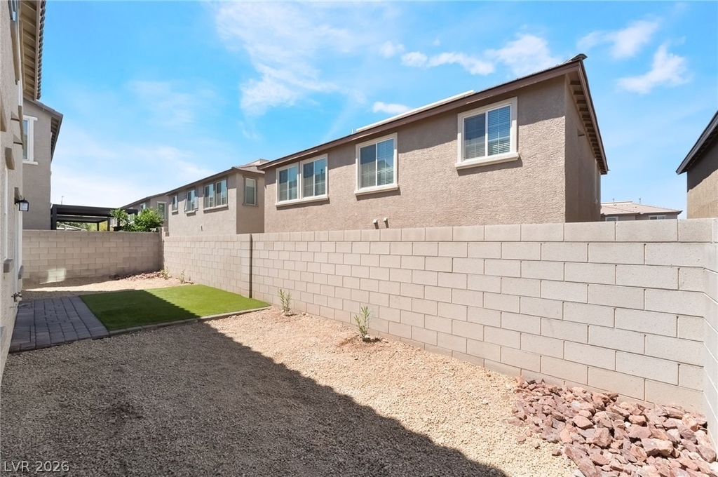 1350 Bear Brook Avenue - Photo 6