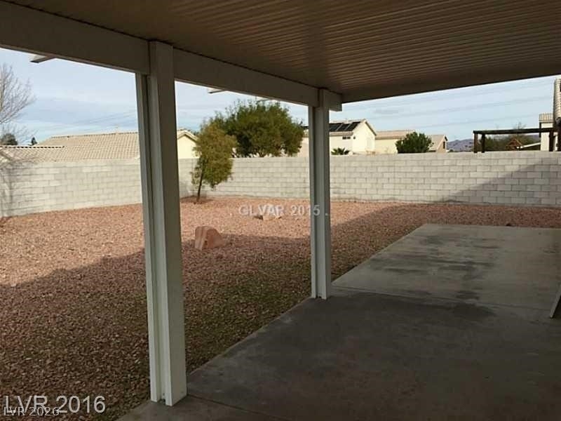 1010 Seaside Daisy Court - Photo 4