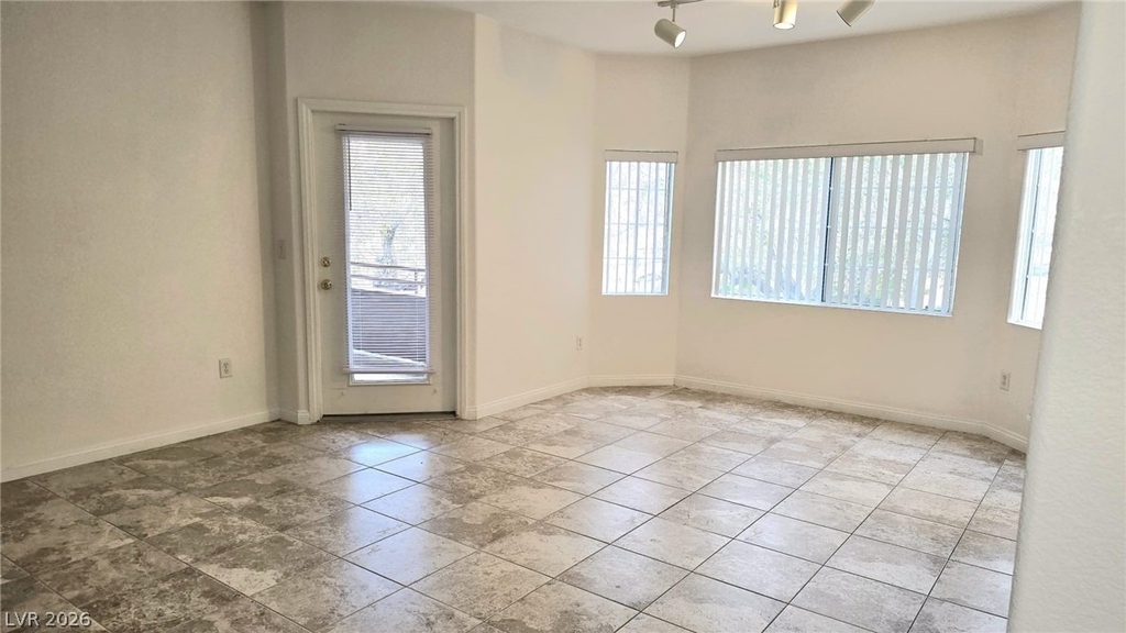 830 Carnegie Street - Photo 17