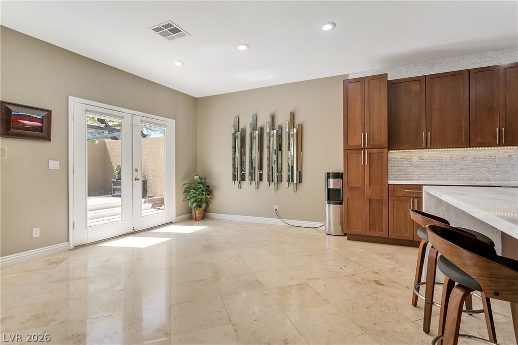 10617 Redwood Grove Avenue - Photo 8