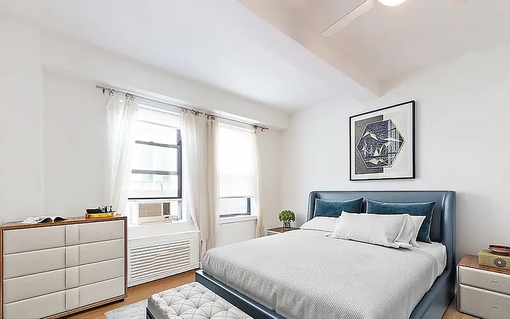 Theatre District Midtown Boutique Residence - Photo 4