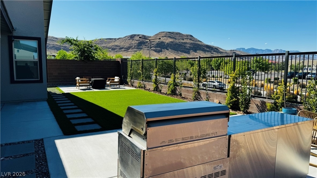 9836 Starlight Ridge Avenue - Photo 45