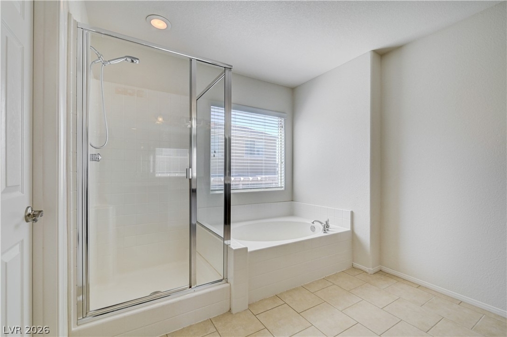 6637 Cliff Shore Court - Photo 38