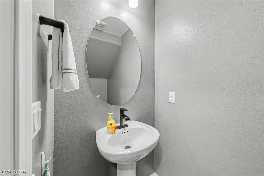 10634 Sariah Skye Avenue - Photo 33
