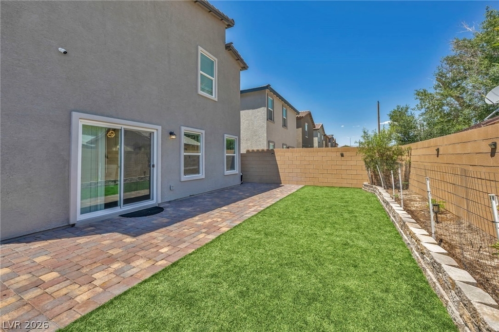 630 Harmony Rock Avenue - Photo 15