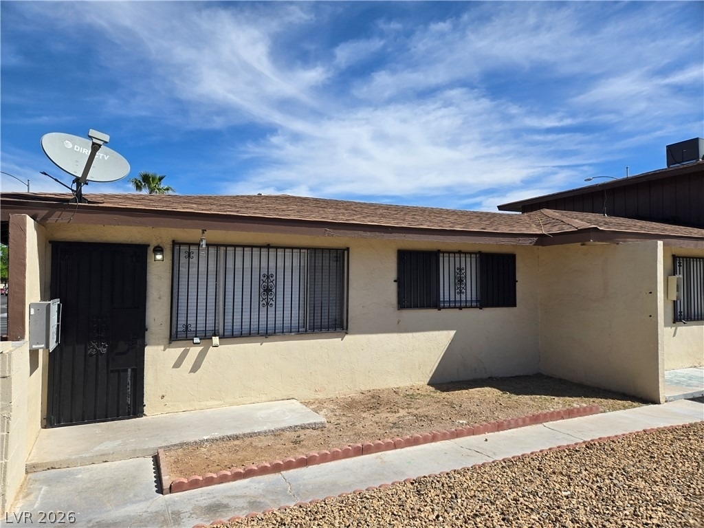 3240 N Michael Way - Photo 0