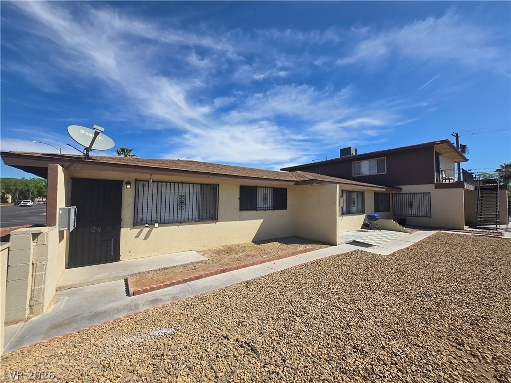 3240 N Michael Way - Photo 1