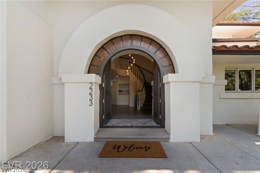 2233 Versailles Court - Photo 8