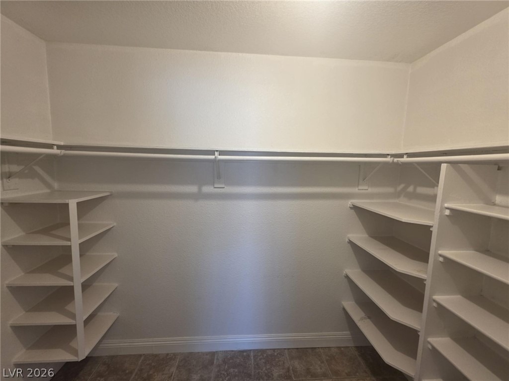 2044 Harvard Street - Photo 2