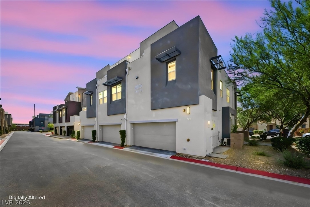11295 Cactus Tower Avenue - Photo 2