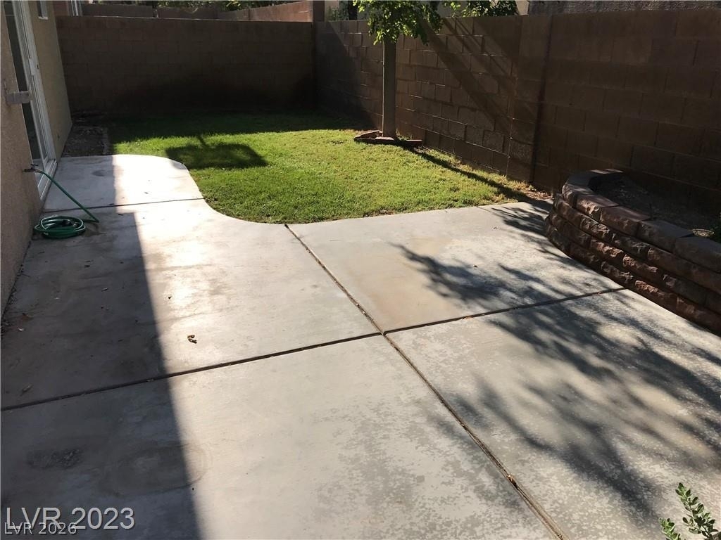 9746 Kampsville Avenue - Photo 30