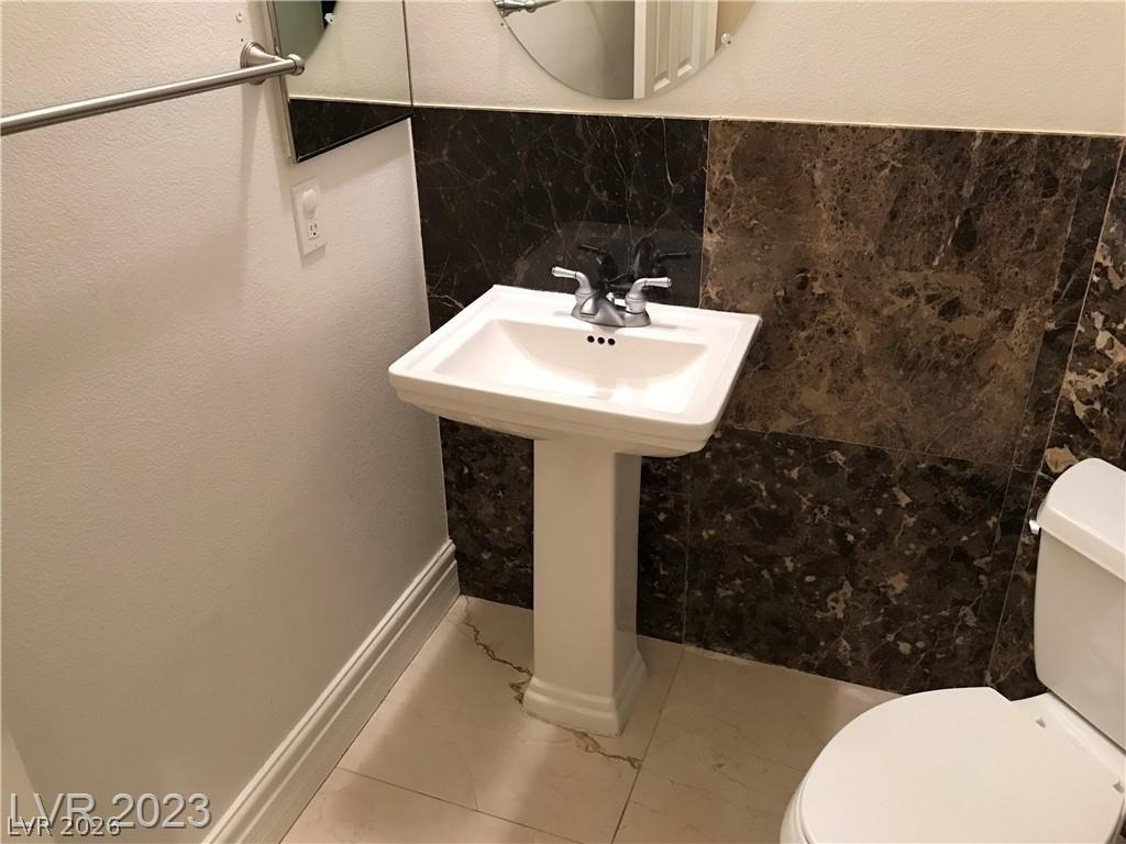 9746 Kampsville Avenue - Photo 12