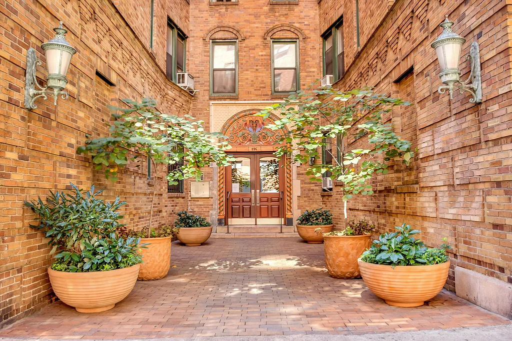 226 East 70th Street - Photo 5