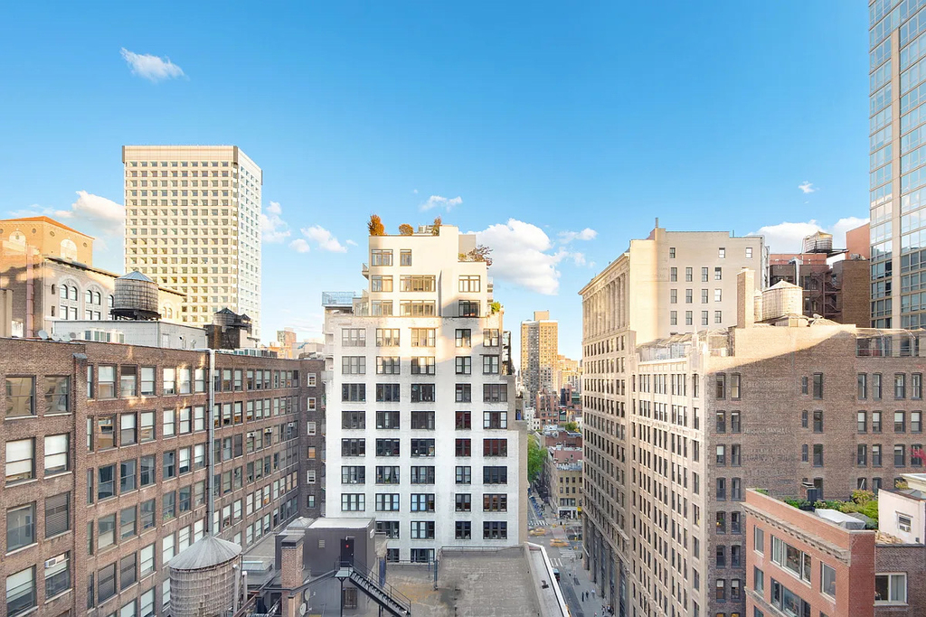 121 Madison Avenue - Photo 4