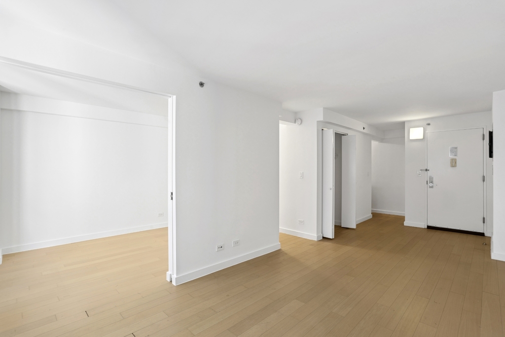 East 39th Street - Photo 1