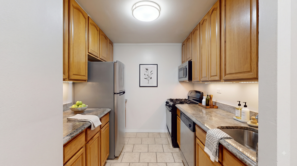 50 West 97th Street - Photo 1