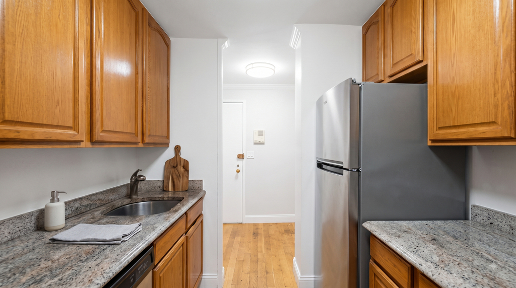 50 West 97th Street - Photo 4