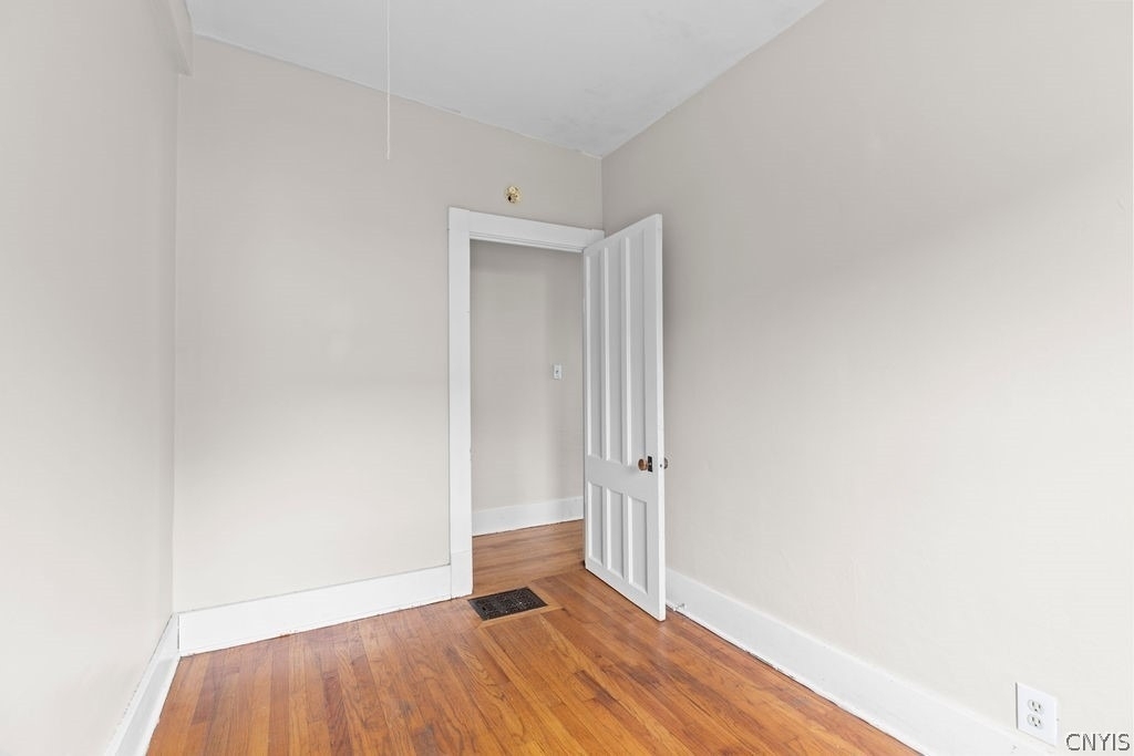 109 Center Street - Photo 22