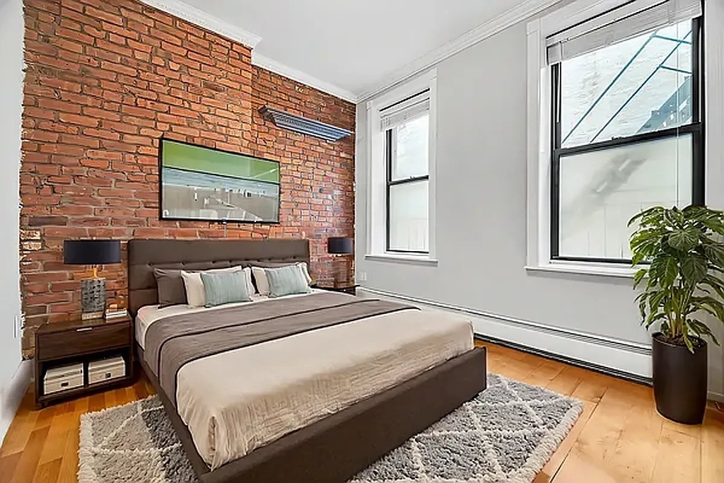 219 East 23rd Street - Photo 1