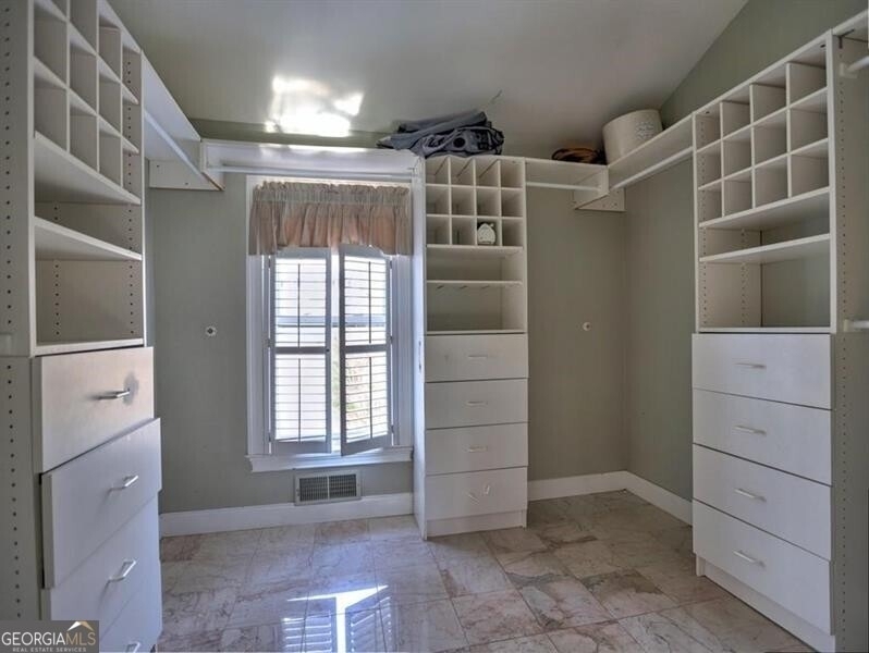 3932 Shoemaker Court - Photo 19
