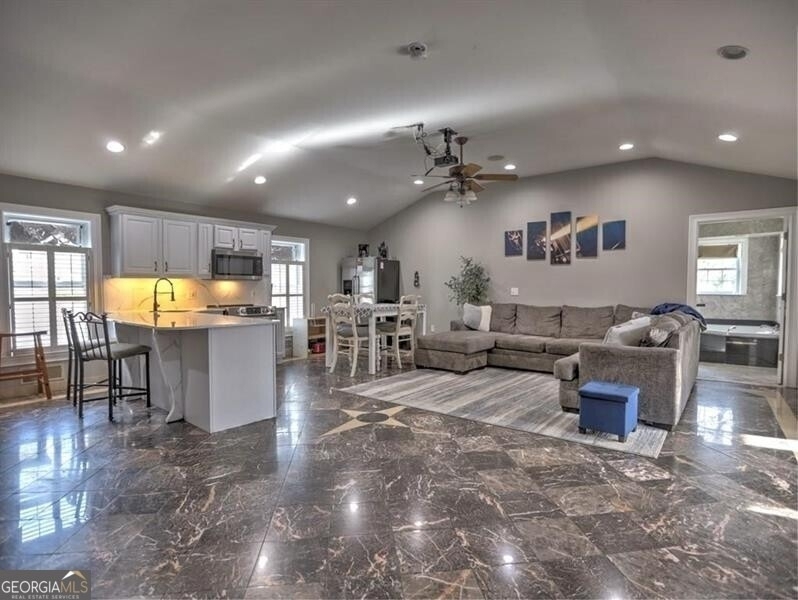 3932 Shoemaker Court - Photo 4