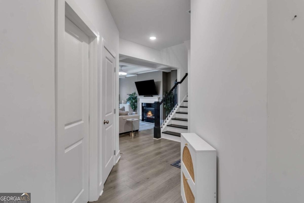7689 Baron Road - Photo 3