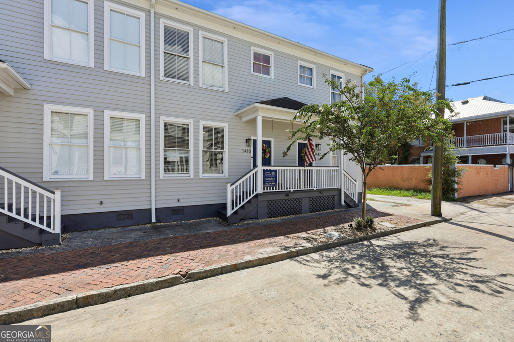 1410 Jefferson Street - Photo 2