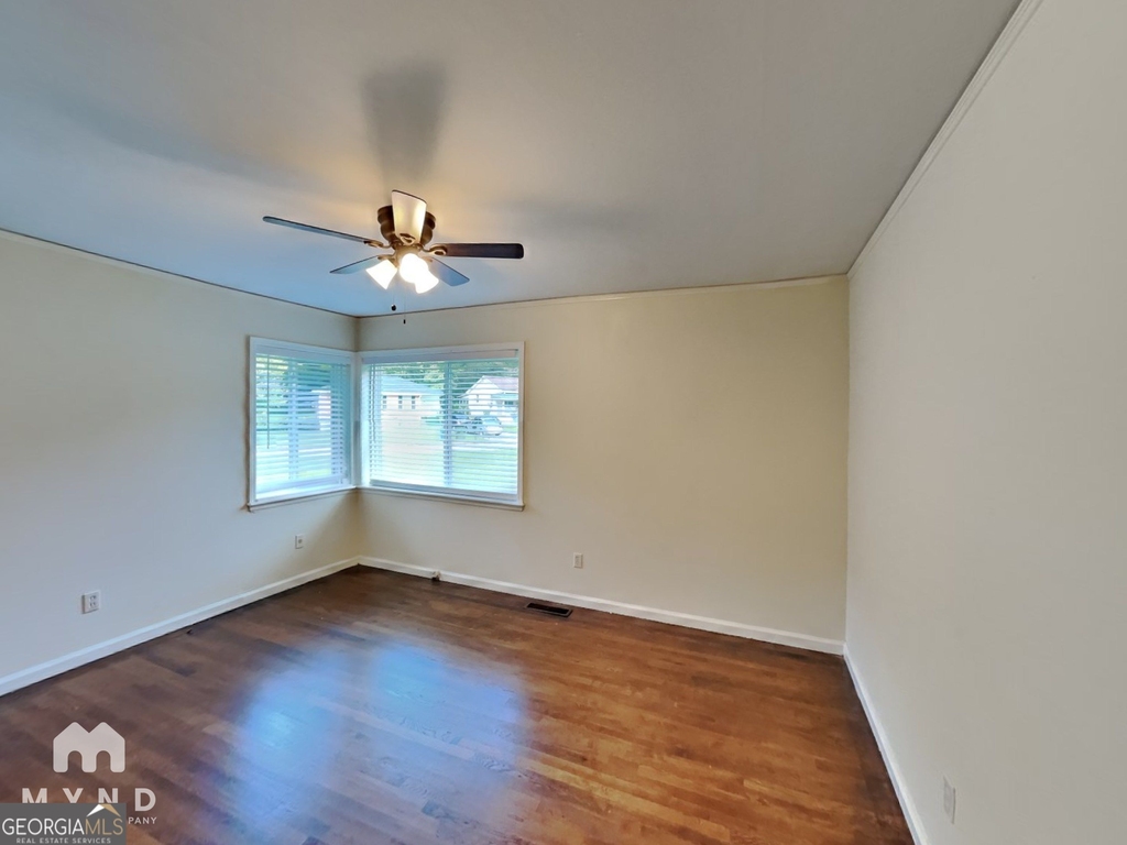 742 Quaker Street Sw - Photo 8