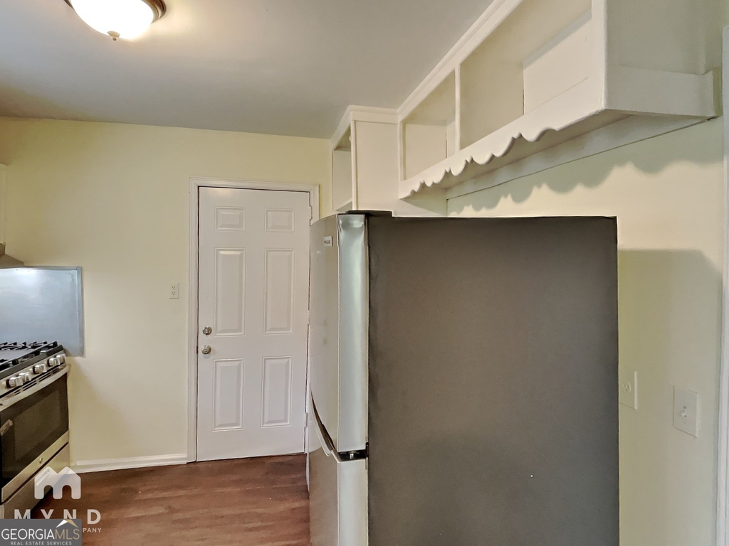 742 Quaker Street Sw - Photo 4
