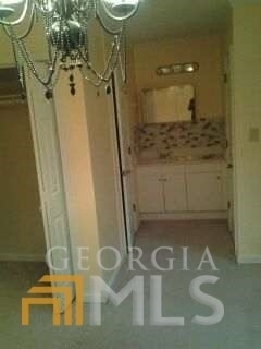 180 Williamsburg Way - Photo 3