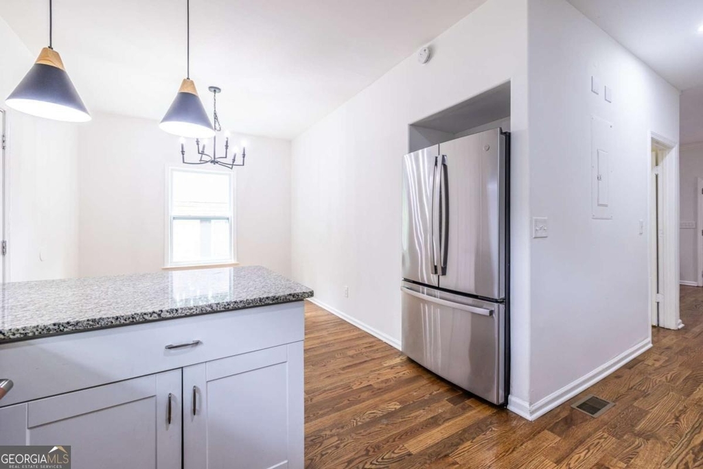 1146 Ira Street Sw - Photo 7