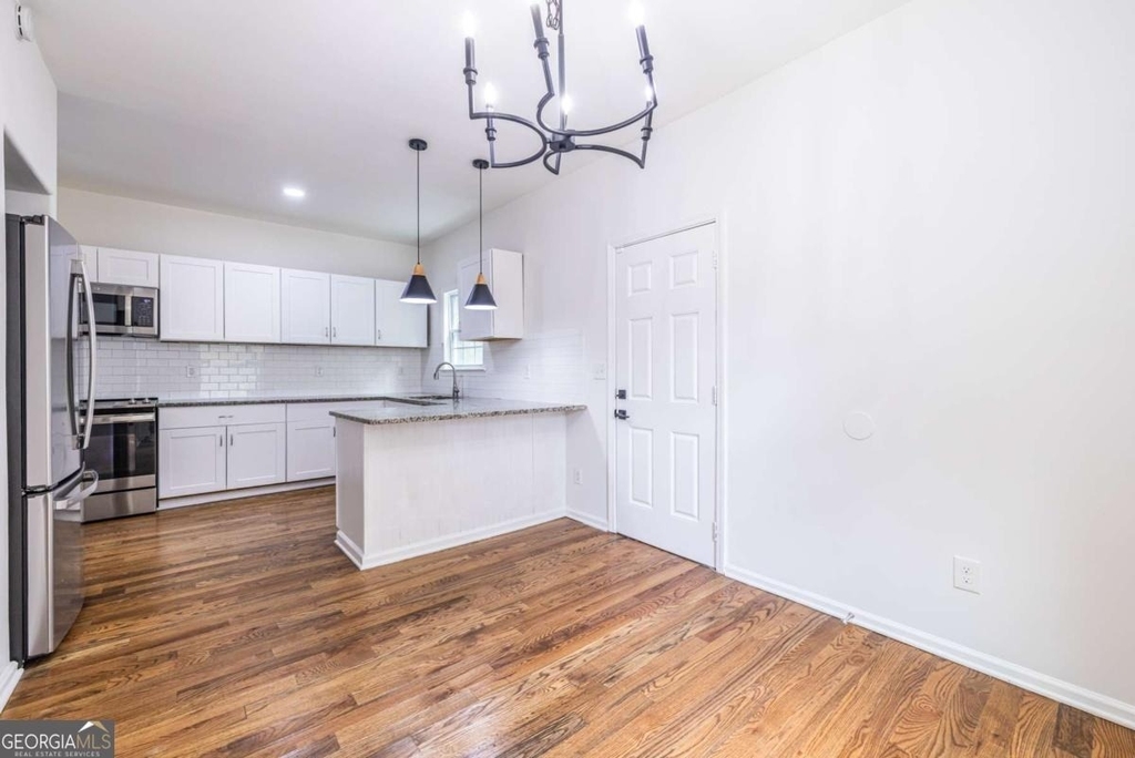 1146 Ira Street Sw - Photo 9