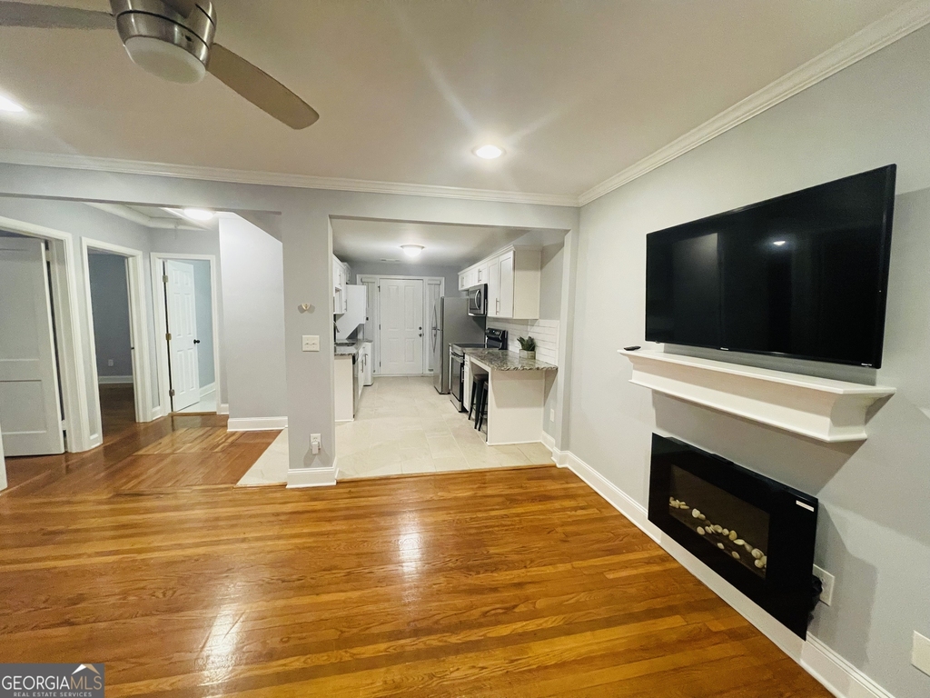 3272 Wheeler Street - Photo 2