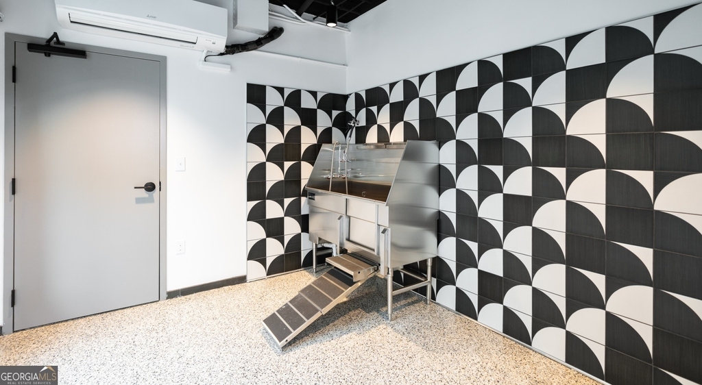 200 Nerem Street Nw - Photo 40