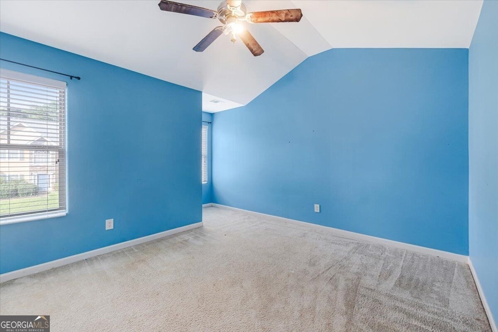 250 Jackson Avenue - Photo 9