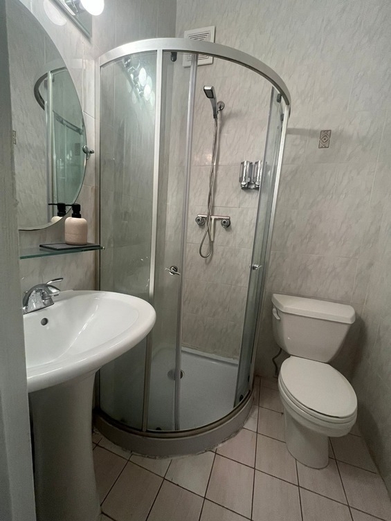 31 East 30th Street - Photo 3