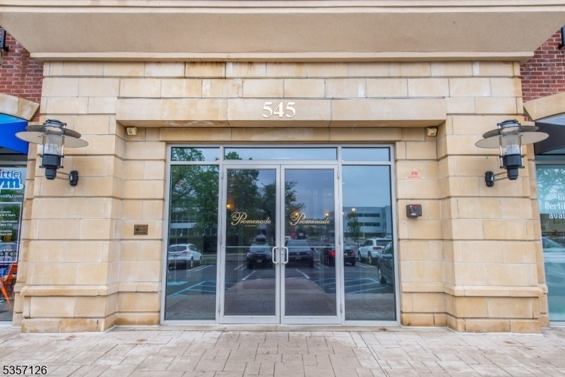 545 Morris Ave - Photo 19